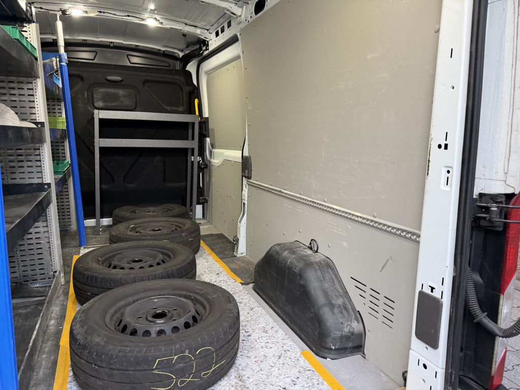 Ford Transit 2023