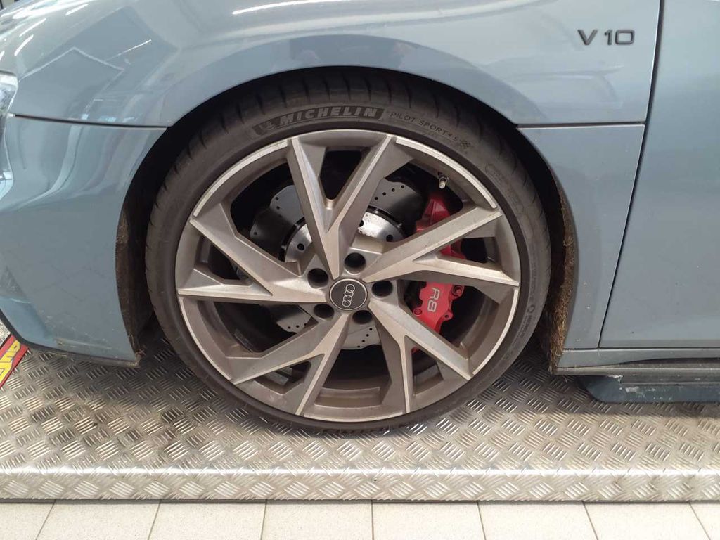 Audi R8 2021