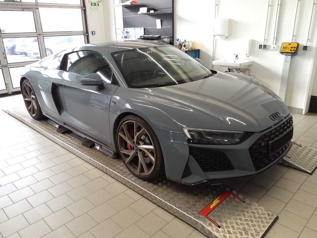 Audi R8 2021
