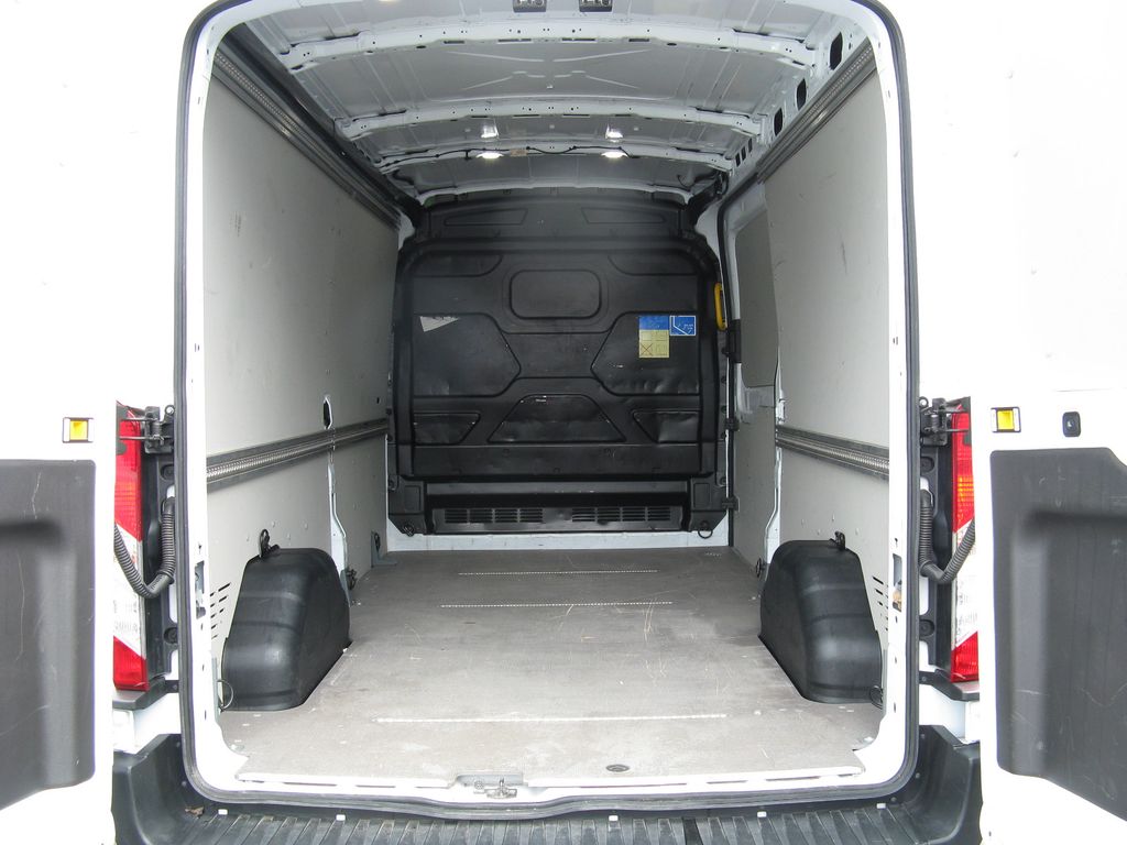 Ford Transit 2022