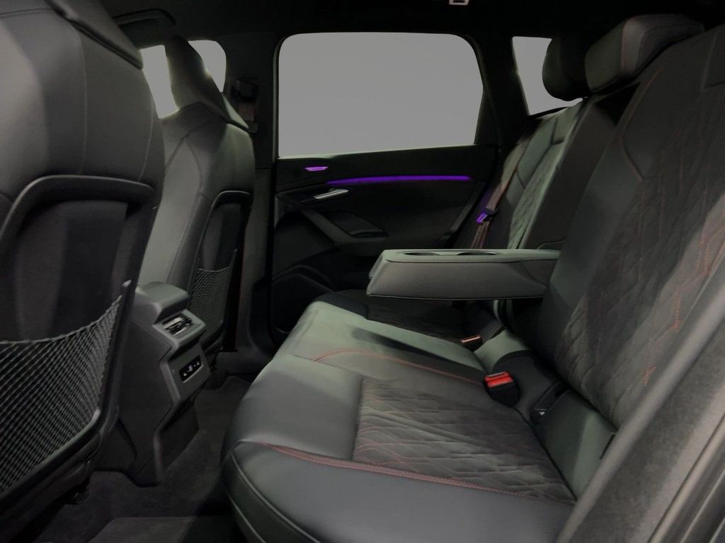 Audi SQ6 e-tron 2025