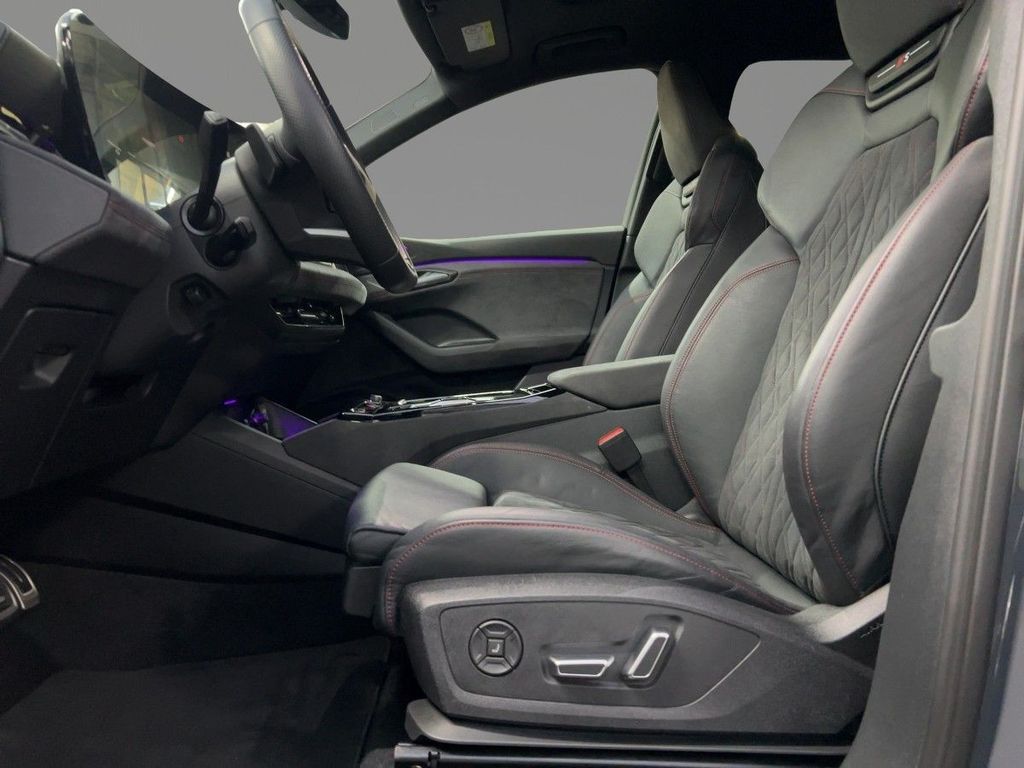 Audi SQ6 e-tron 2025