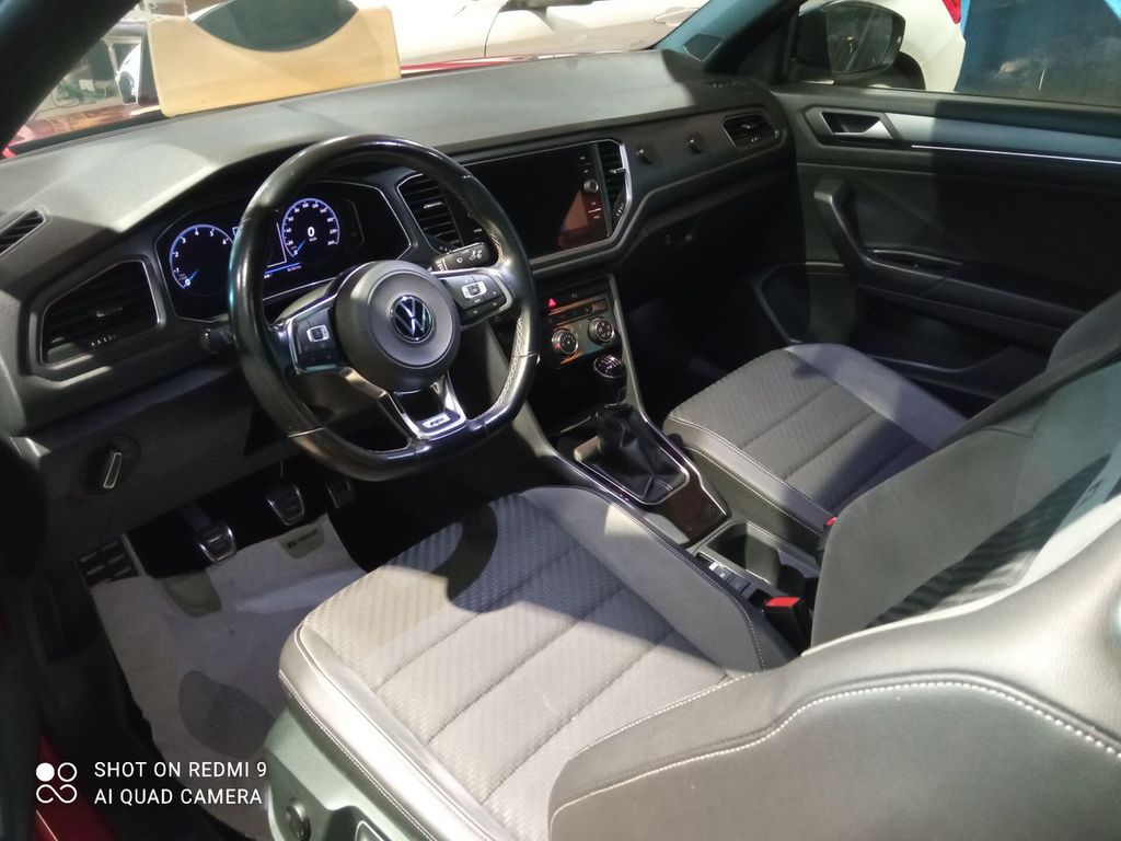 Volkswagen T-Roc 2024