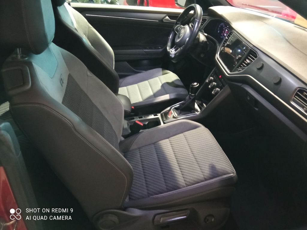 Volkswagen T-Roc 2024