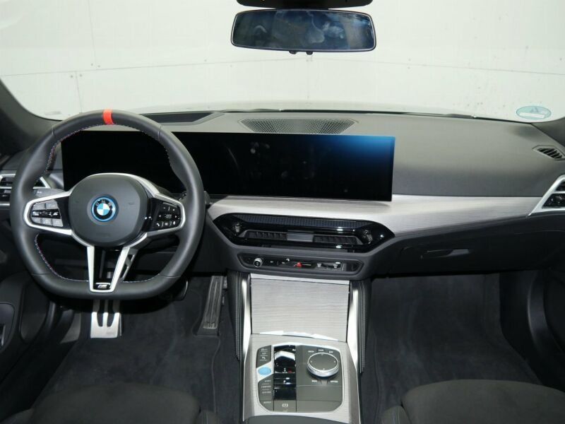BMW i4 2024