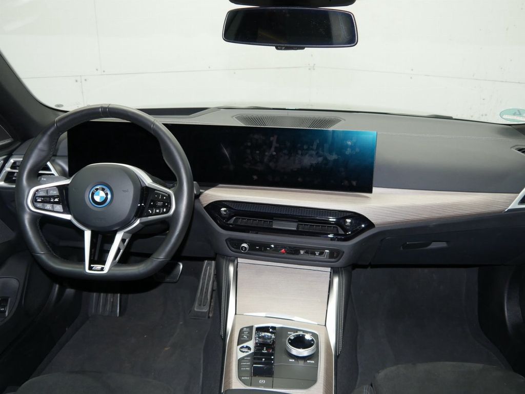 BMW i4 2024