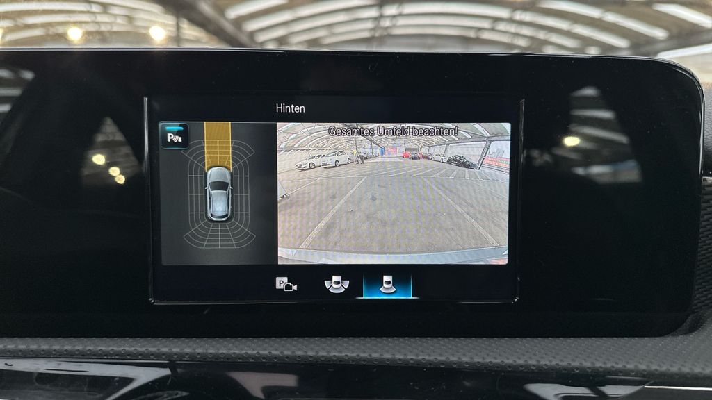 Mercedes-Benz A 180 2022