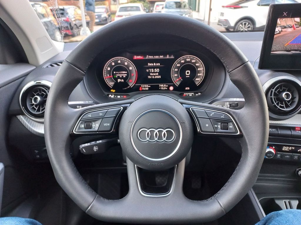 Audi Q2 2024
