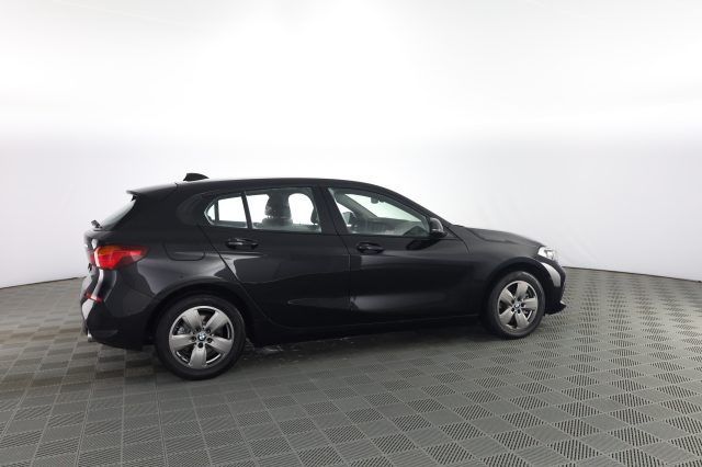 BMW 118 2021
