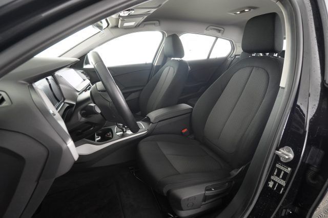 BMW 118 2021
