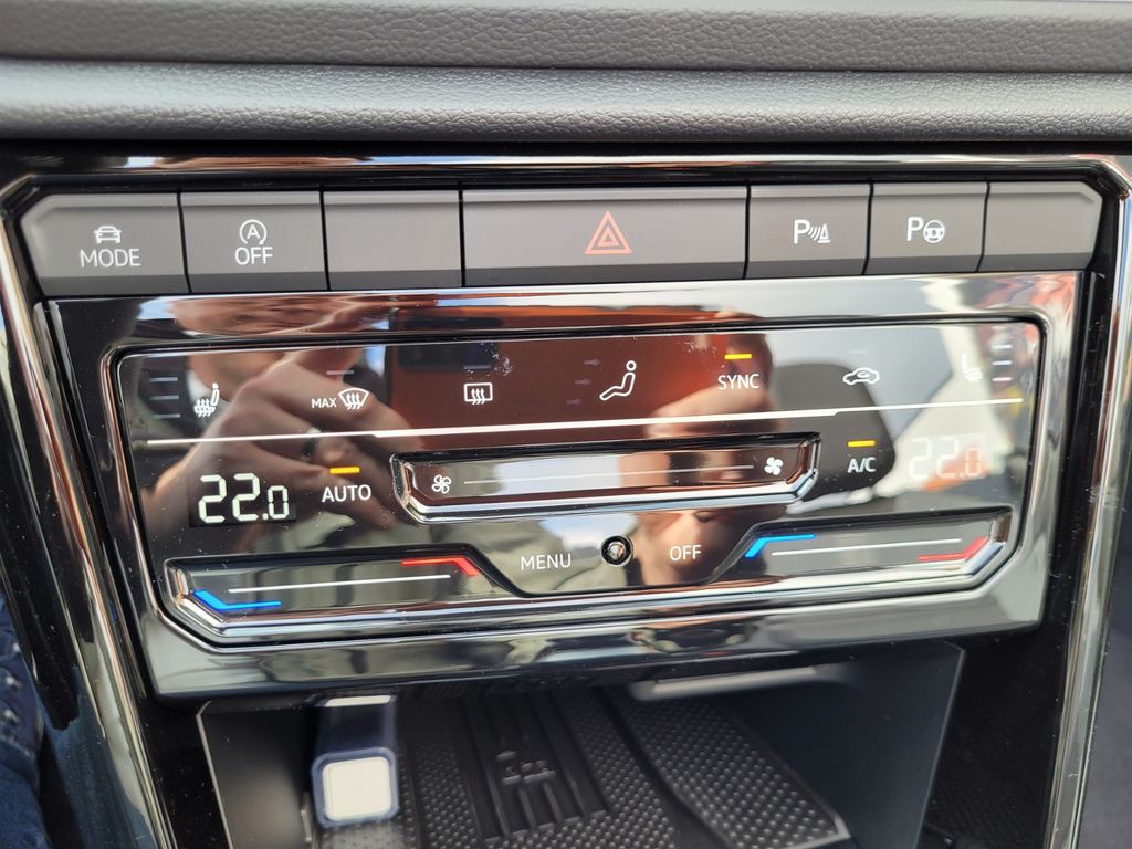 Volkswagen T-Roc 2025