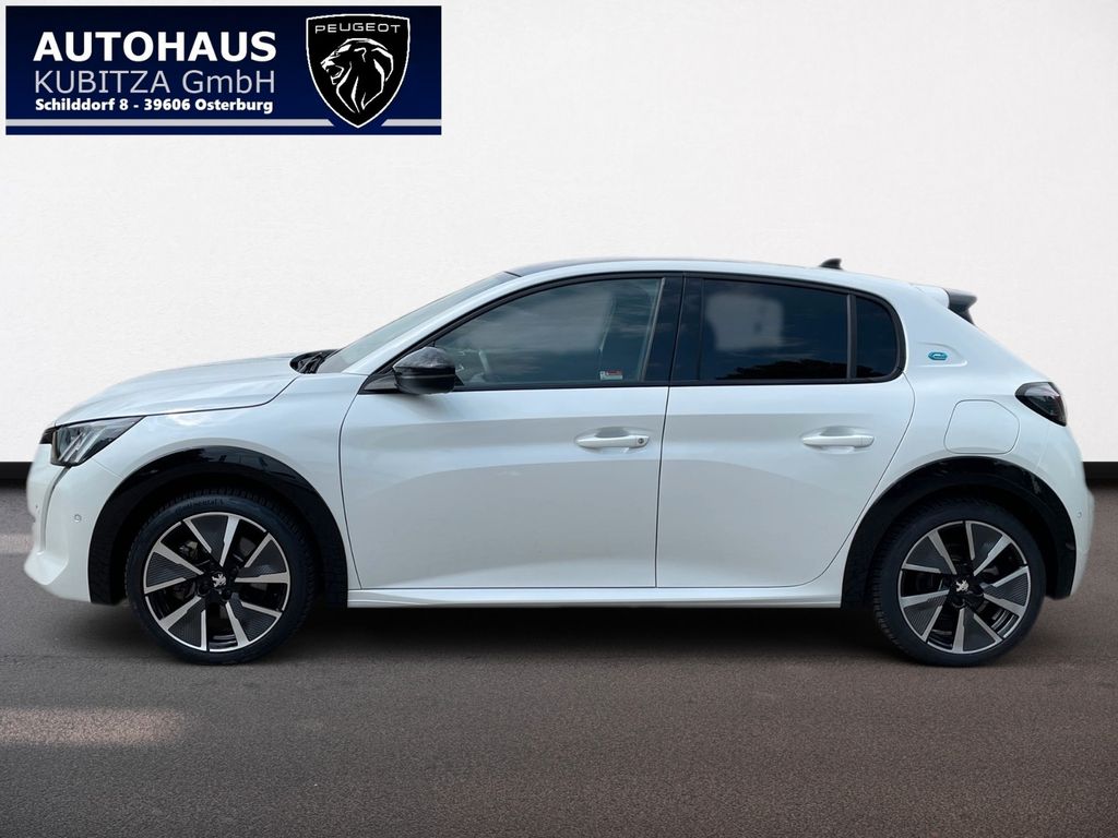 Peugeot 208 2021