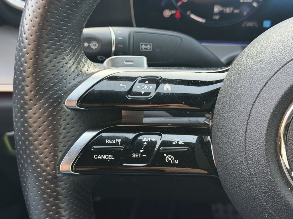 Mercedes-Benz E 300 2023