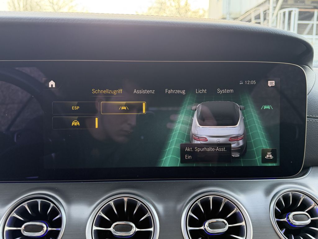 Mercedes-Benz E 300 2023