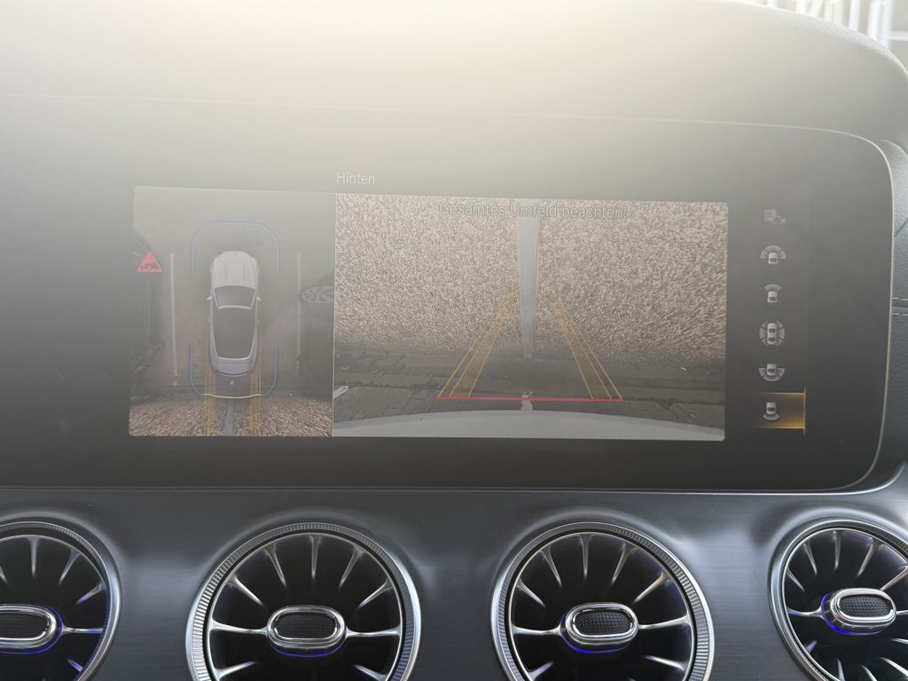 Mercedes-Benz E 300 2023