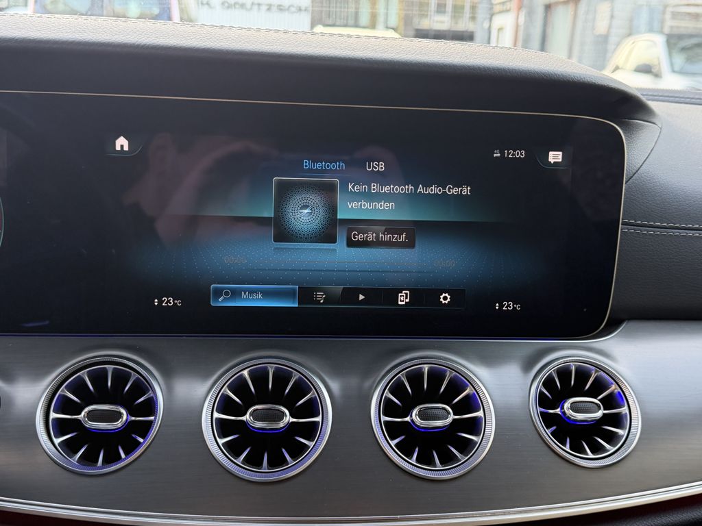 Mercedes-Benz E 300 2023