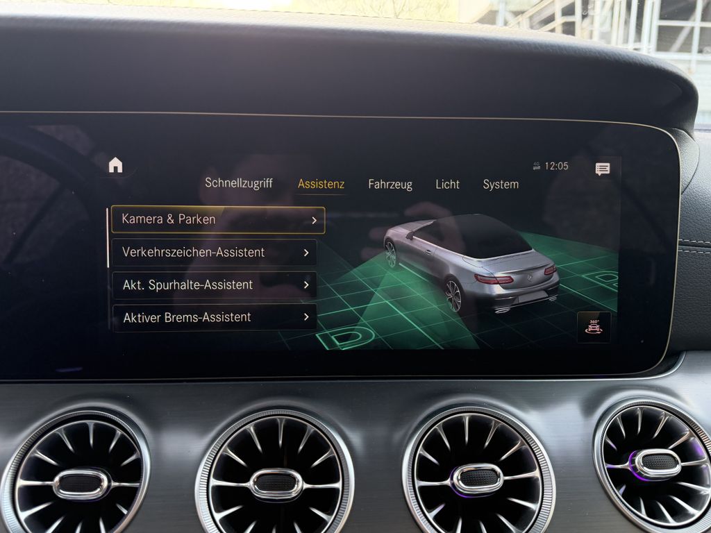 Mercedes-Benz E 300 2023