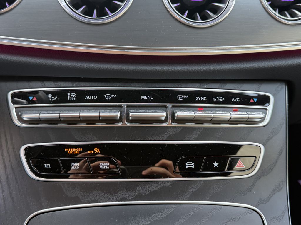 Mercedes-Benz E 300 2023