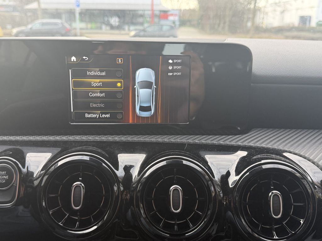 Mercedes-Benz A 250 2022
