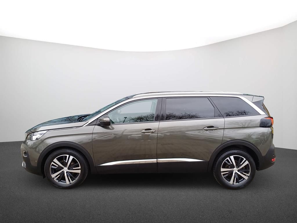 Peugeot 5008 2019