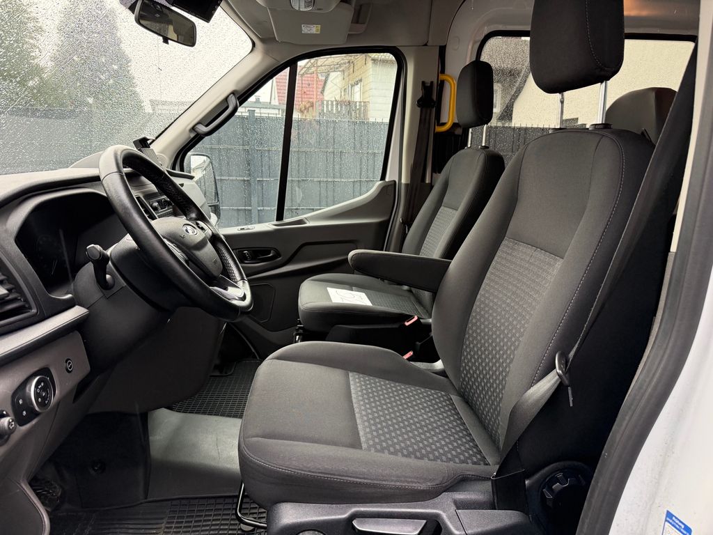 Ford Transit 2021