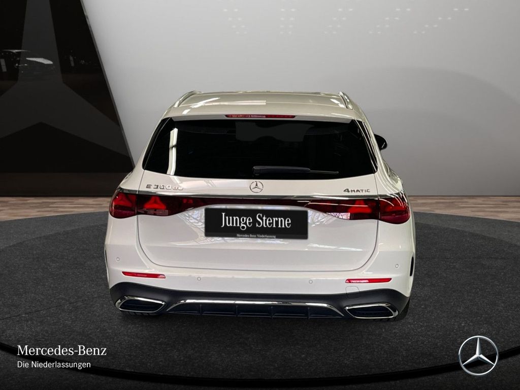 Mercedes-Benz E 300 2025