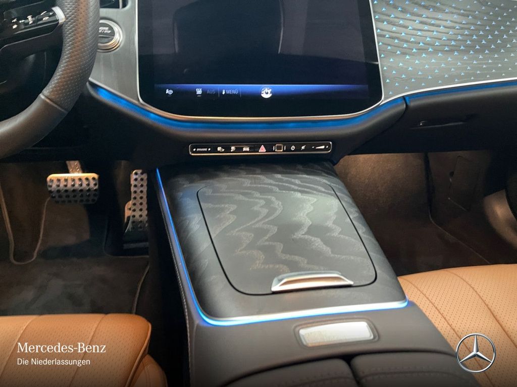 Mercedes-Benz E 300 2025