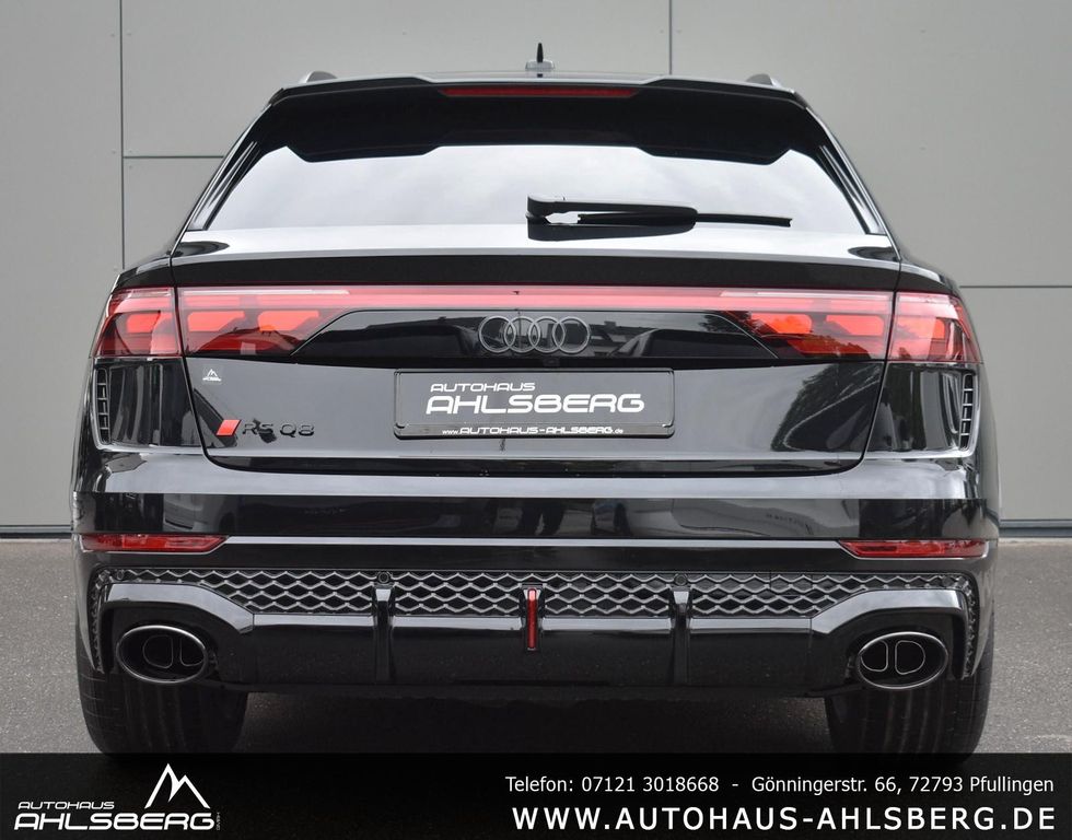 Audi RSQ8 2025