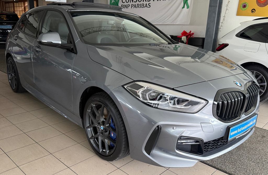 BMW 118 2022