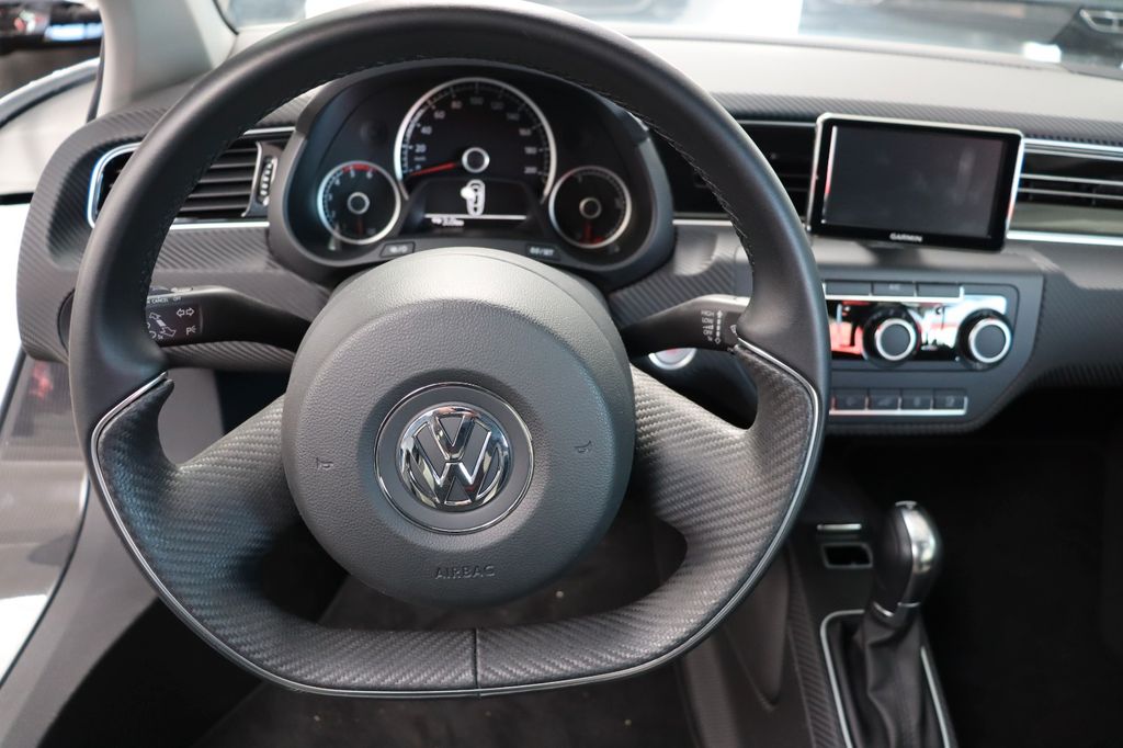 Volkswagen XL1 2015