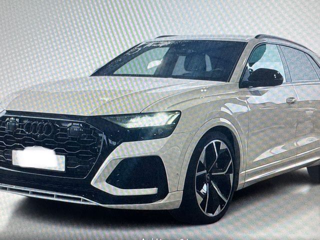 Audi RSQ8 2022