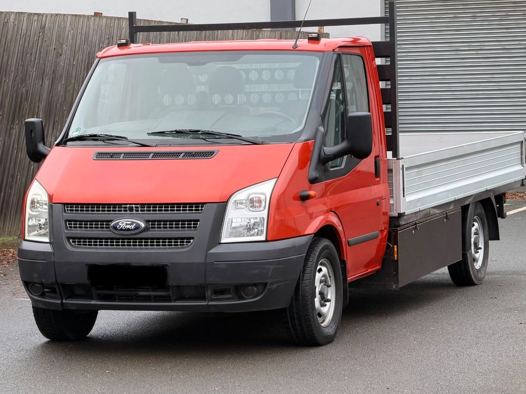 Ford Transit 2012