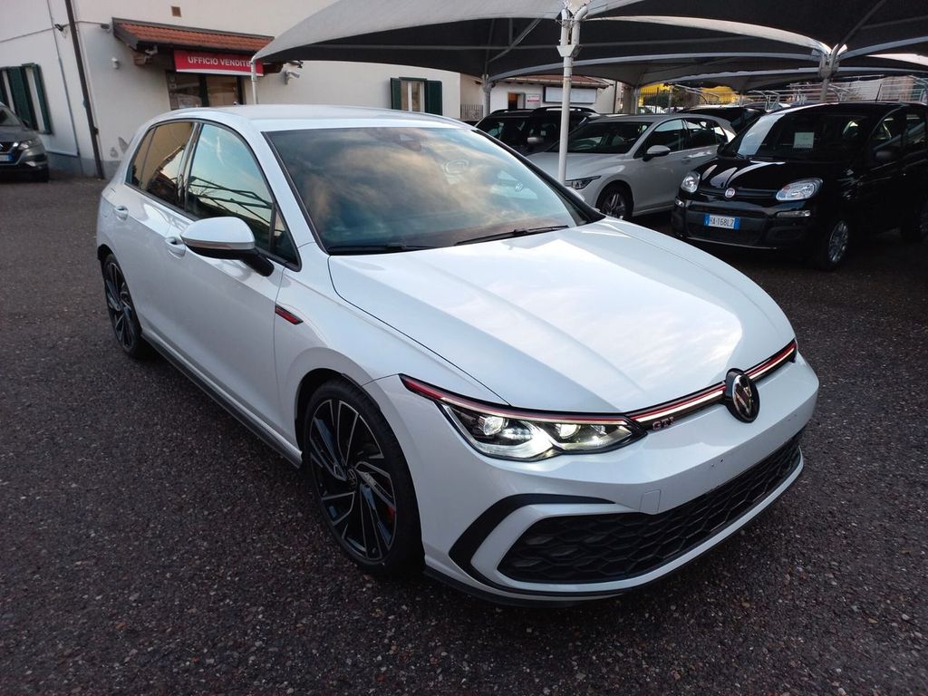 Volkswagen Golf 2022