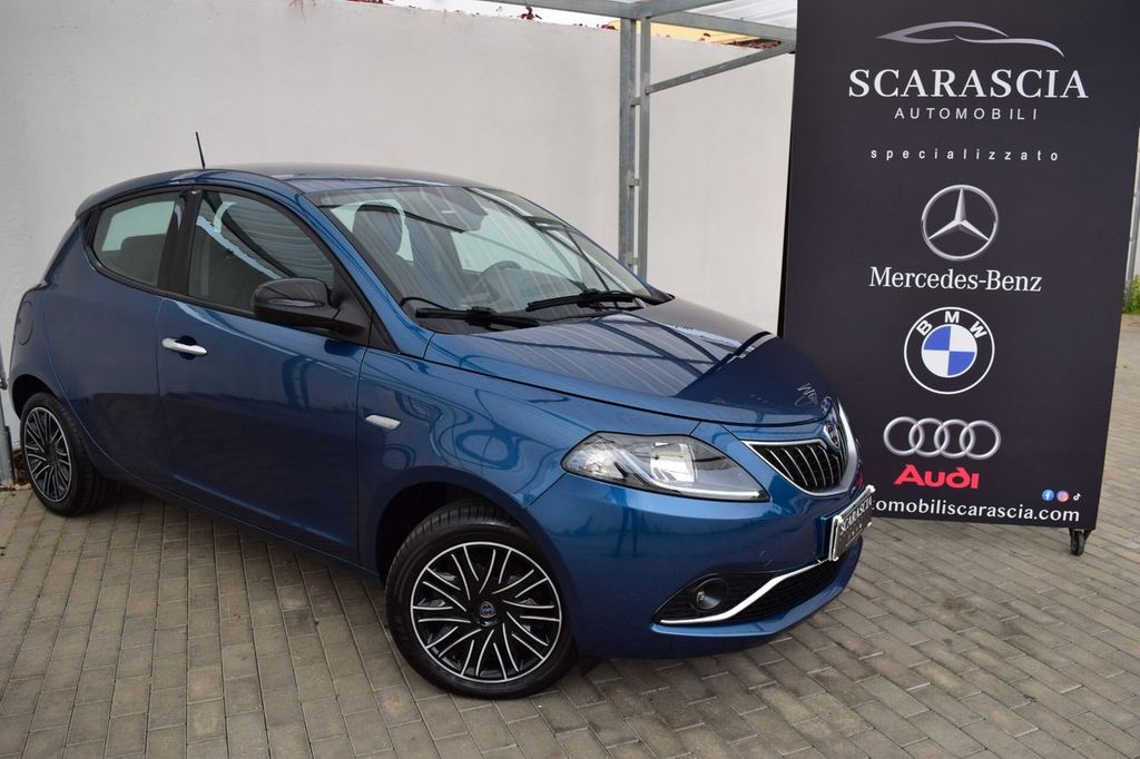 Lancia Ypsilon 2022