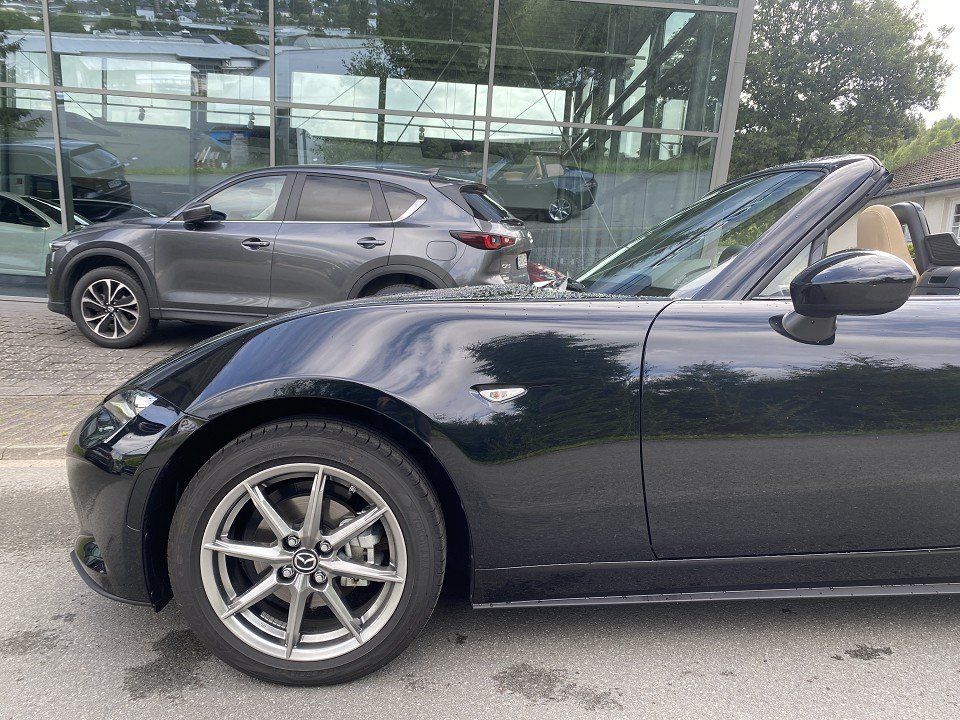 Mazda MX-5 2025