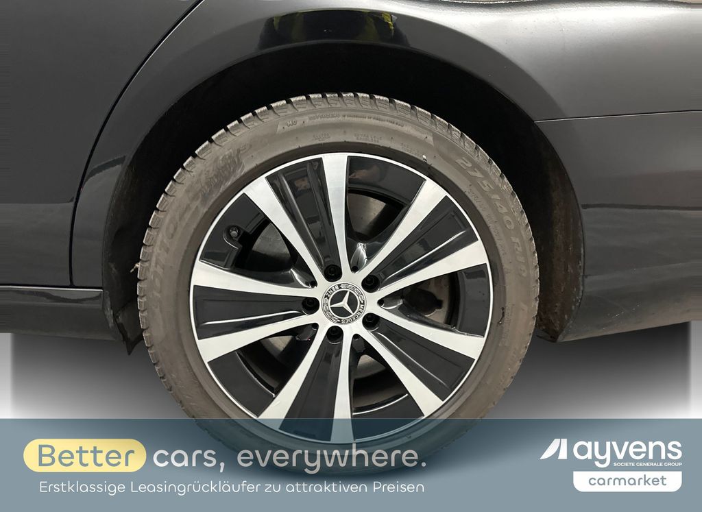 Mercedes-Benz E 300 2022