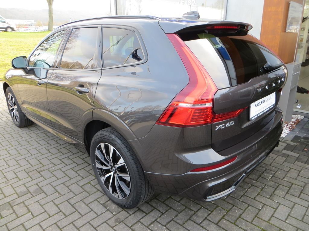 Volvo XC60 2022