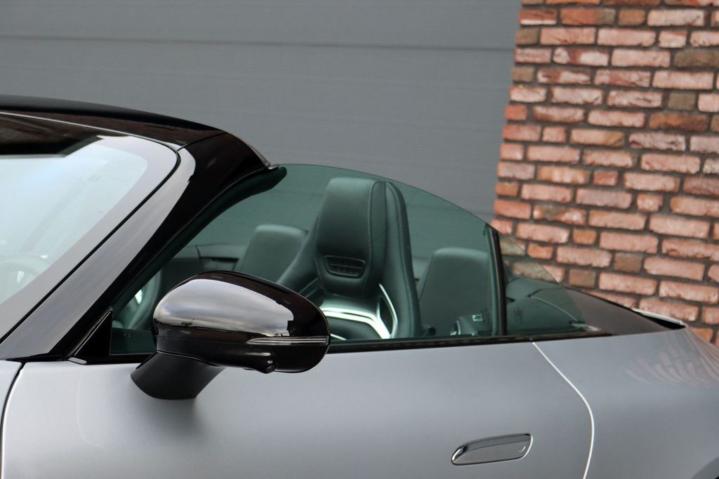 Mercedes-Benz SL 43 AMG 2024