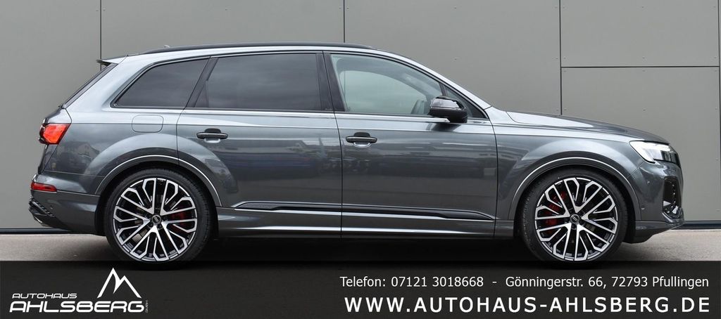 Audi SQ7 2025