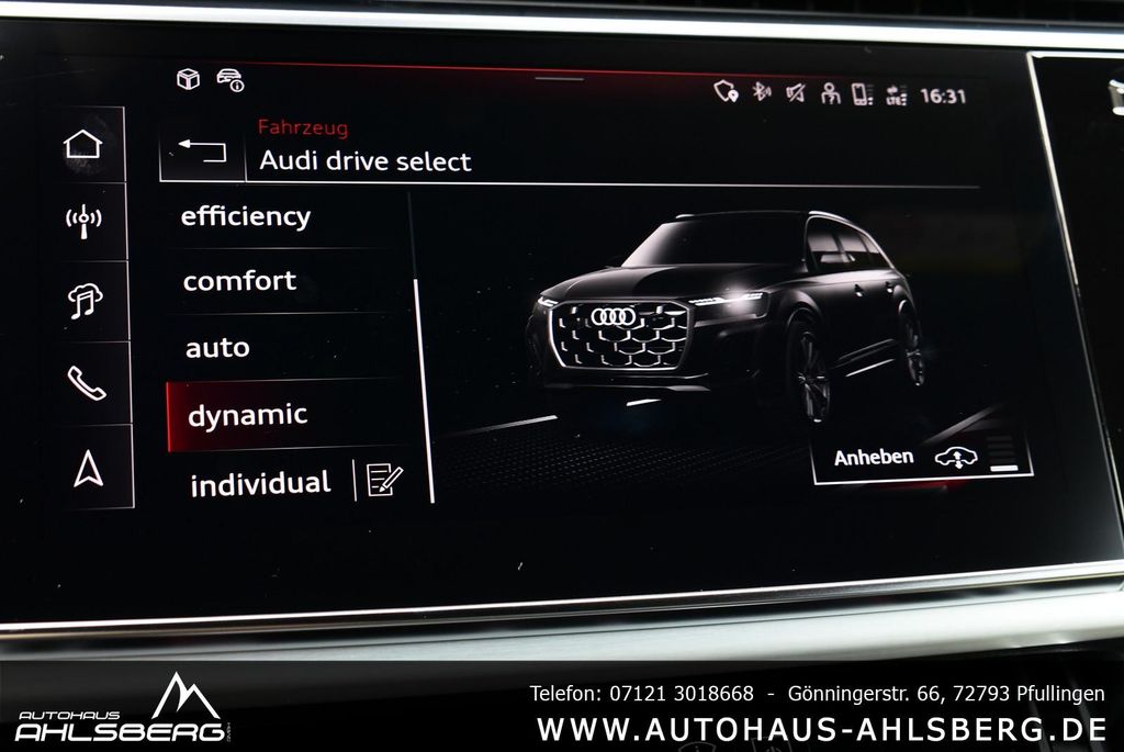 Audi SQ7 2025