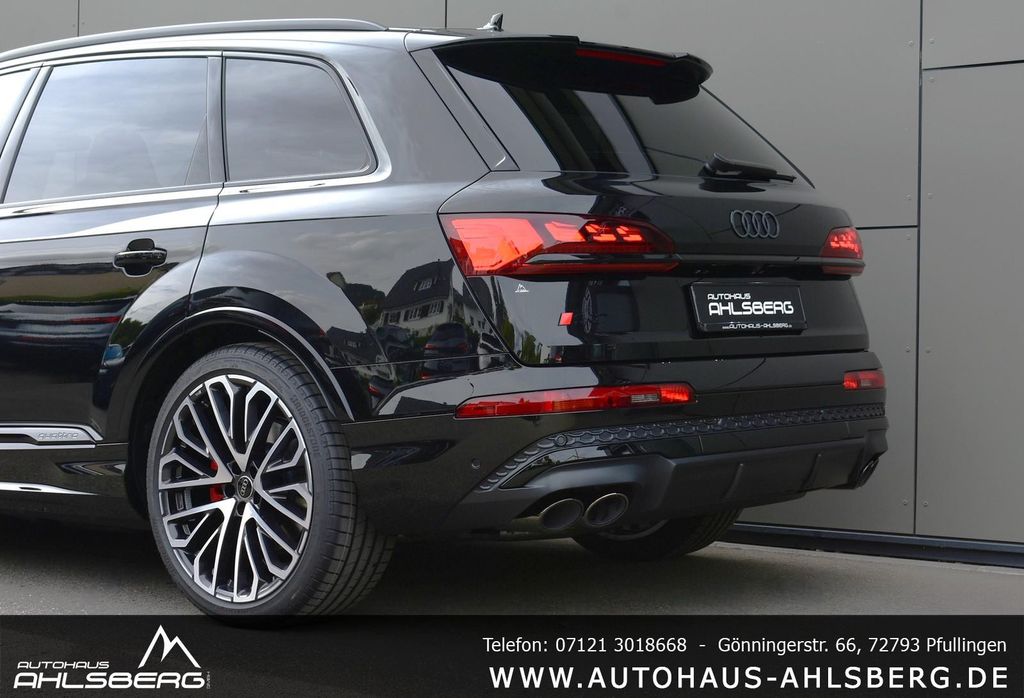 Audi SQ7 2025