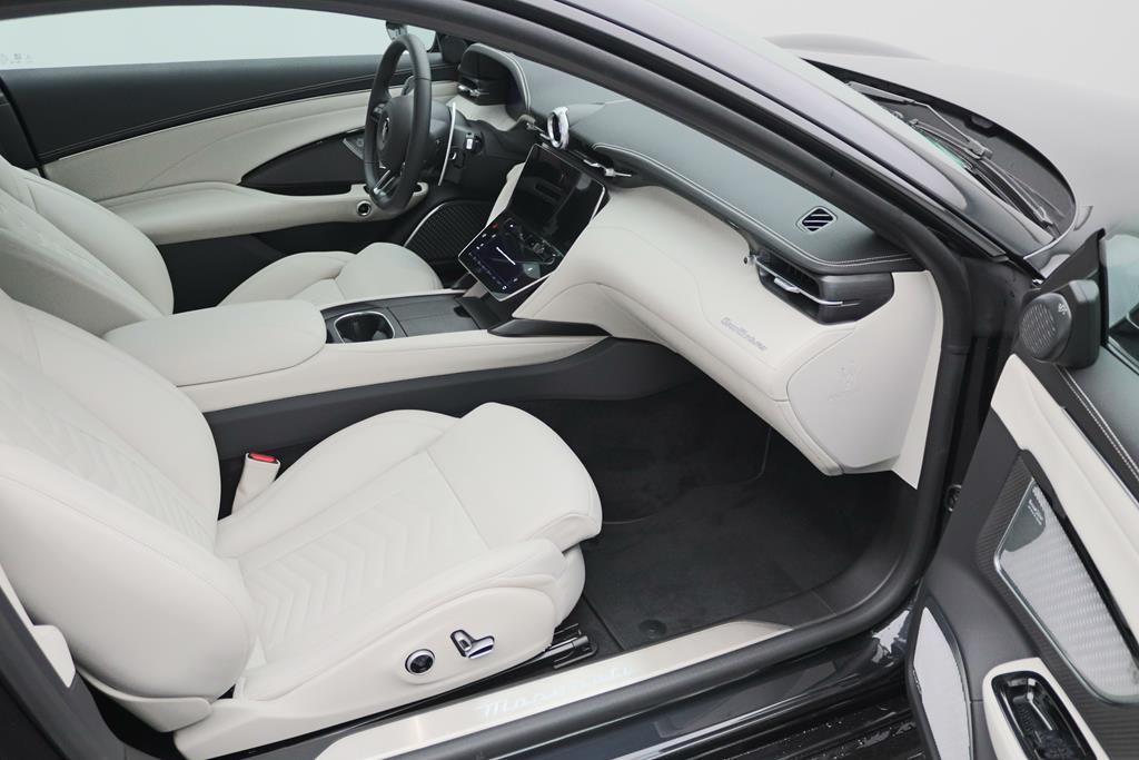 Maserati Granturismo 2023