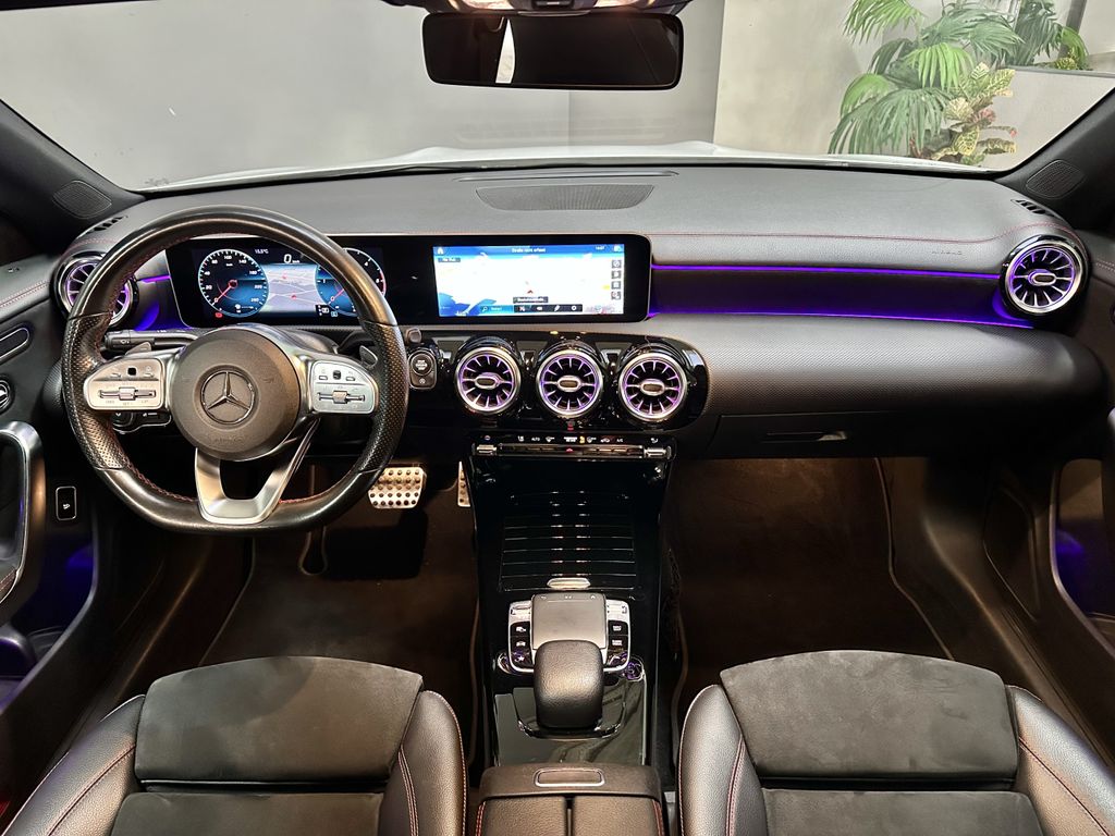 Mercedes-Benz CLA 200 2019