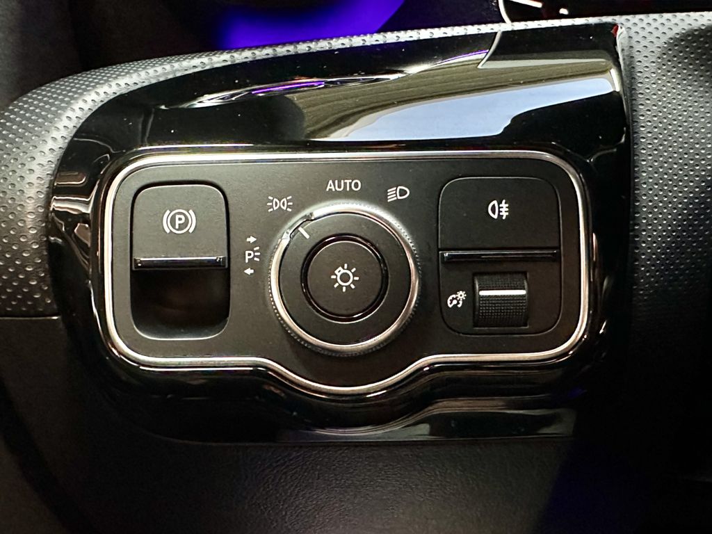 Mercedes-Benz CLA 200 2019