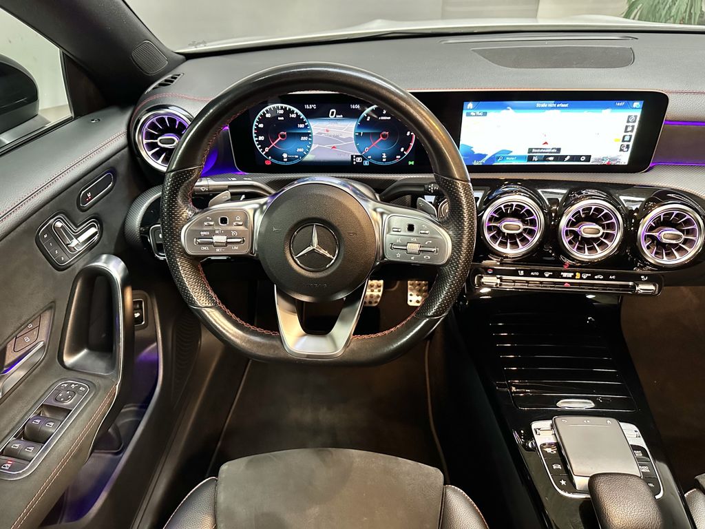 Mercedes-Benz CLA 200 2019