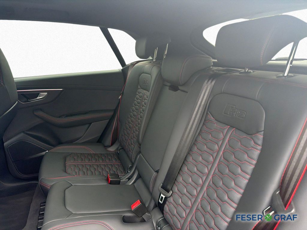 Audi RSQ8 2025