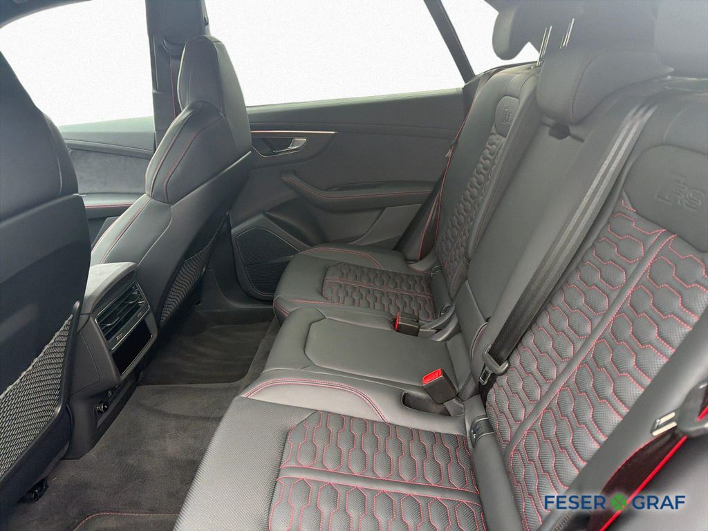 Audi RSQ8 2025