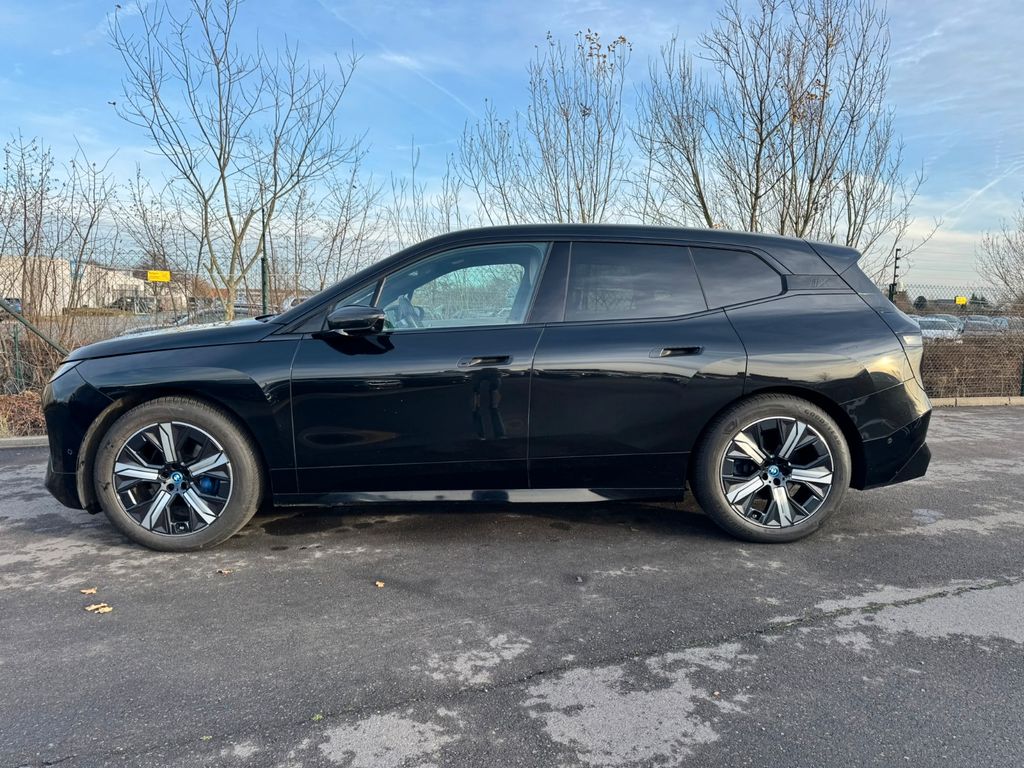 BMW iX 2022