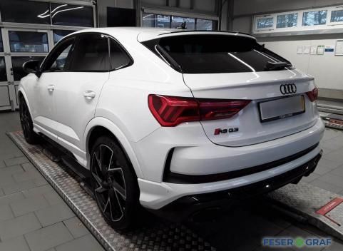Audi RSQ3 2021