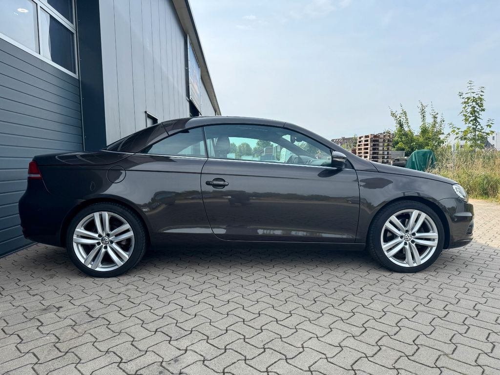 Volkswagen Eos 2011
